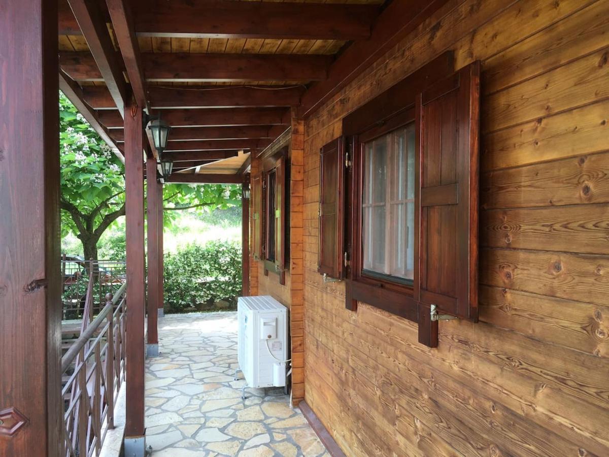 Wooden House In Ioannina Lägenhet Exteriör bild